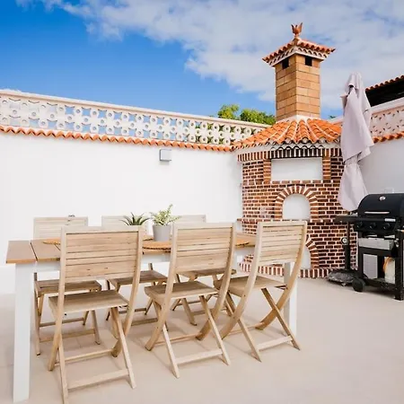 Holiday home Caleta